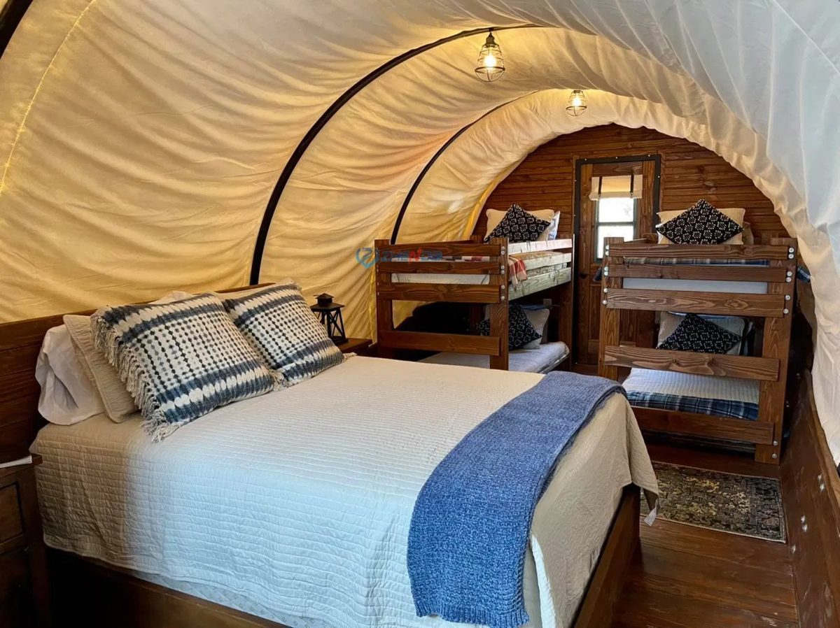 Glamping covered wagon, additional view