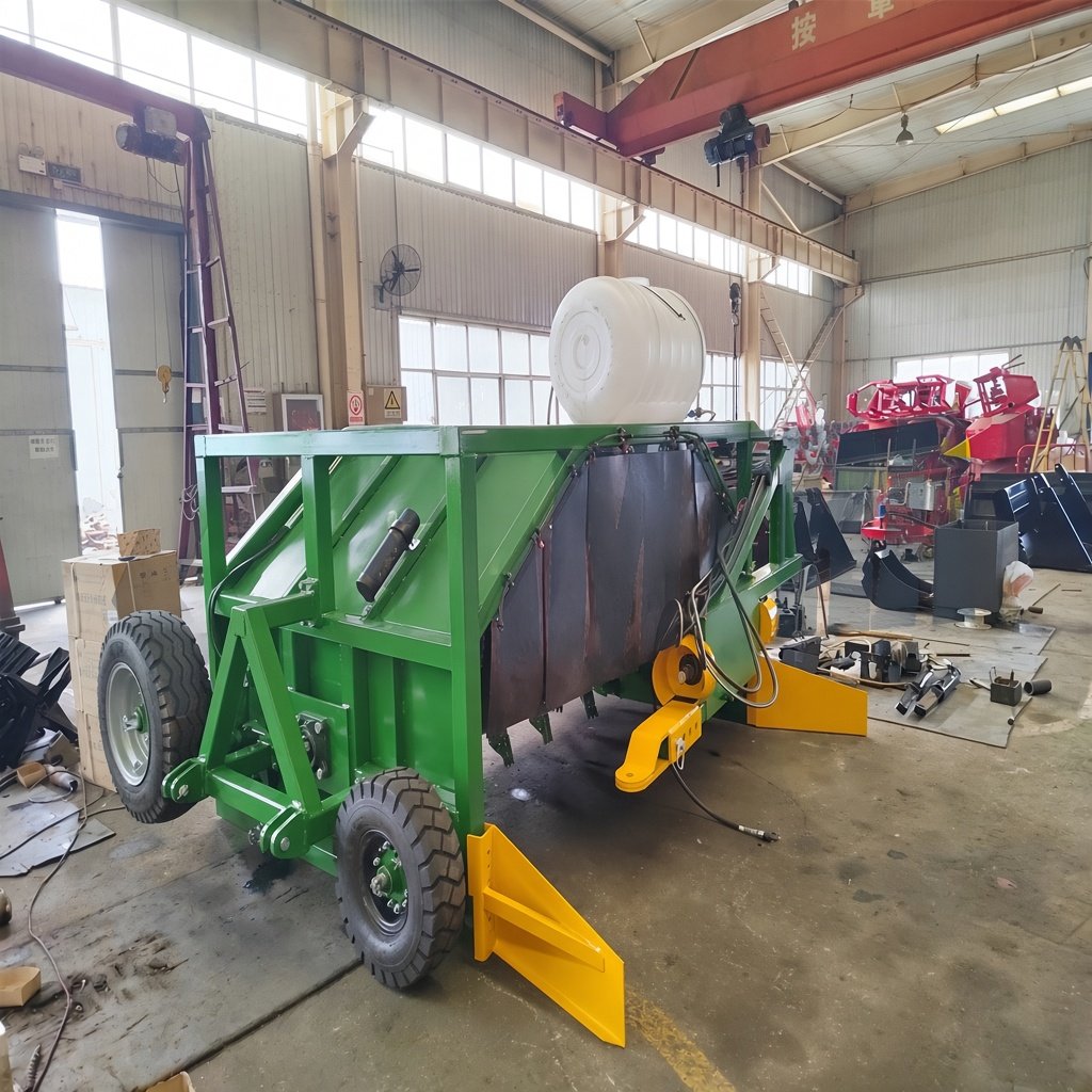 Tow-behind PTO compost windrow turner with water tank